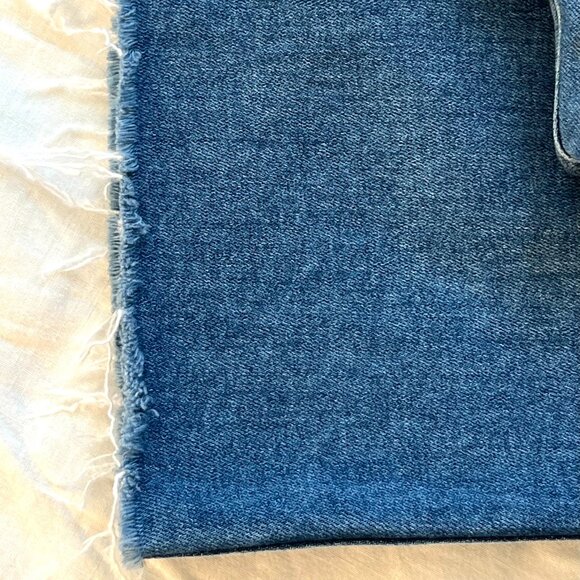 Paige Anessa Cropped Jeans Size 26 Raw Hem Medium Wash - Picture 6 of 9